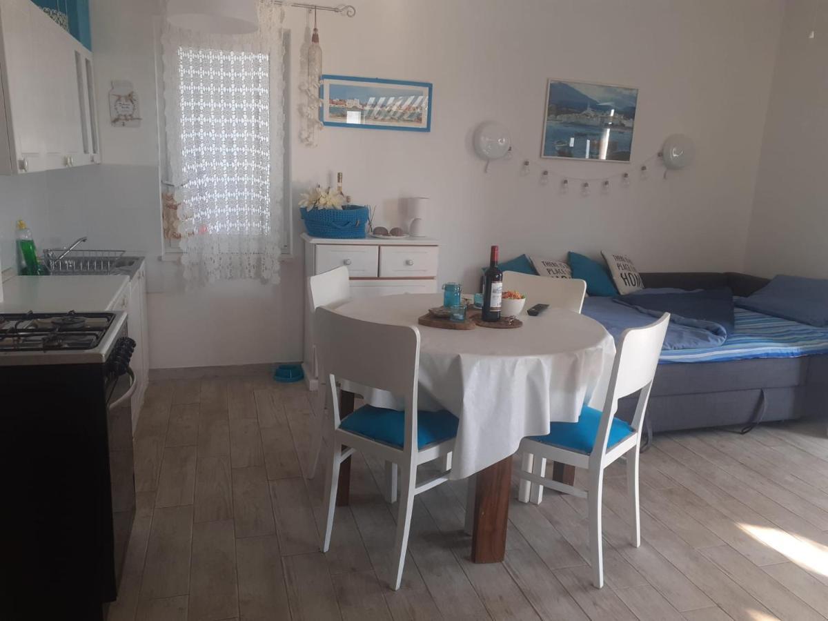 Apartment Lili Луково Екстер'єр фото